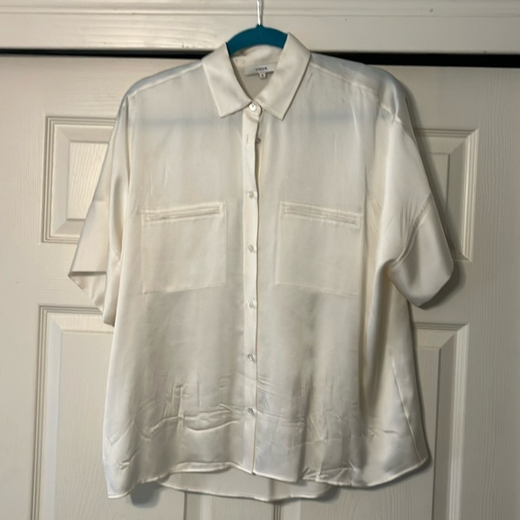 Silk short sleeve top - Picture 1 of 5